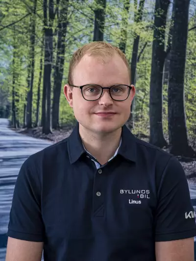 bylundsbil-Linus-Jonsson Bylunds bil Linus Jönsson säljare